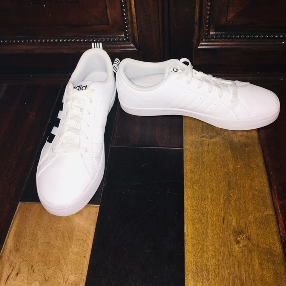 Adidas shoes - Picture 2 of 8